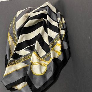 DRESSY SCARF YELLOW BLACK AND GRAY SCARF